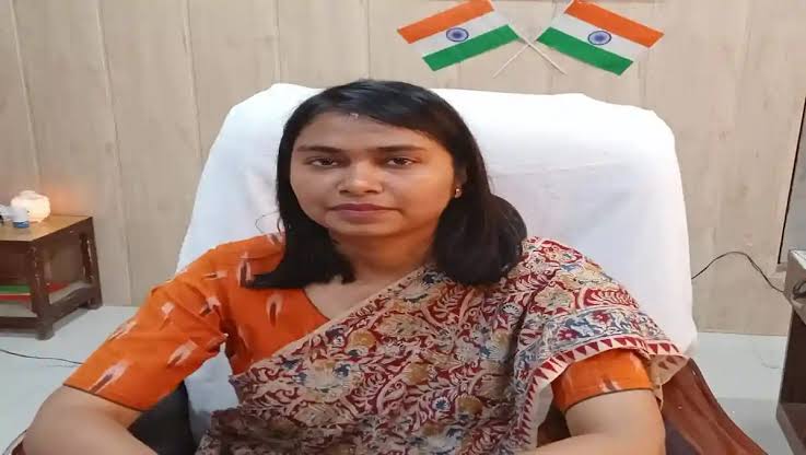 Hardoi: तालाब किनारे पड़ा मिला नवजात का शव, इलाके में तरह तरह की चर्चाएं आम