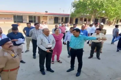 Hardoi News: मतगणना कर्मचारियों के अलावा मतगणना स्थल पर किसी को प्रवेश न दिया जायेः-प्रेक्षक