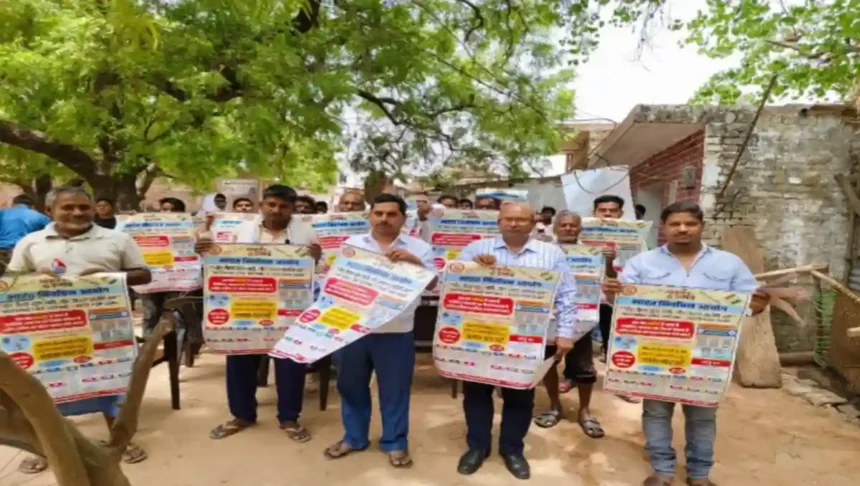 Hardoi: विकास खण्ड बावन में चुनाव पाठशाला/मतदाता जागरूकता कार्यक्रम/बूथों का निरीक्षण कार्यक्रम आयोजित