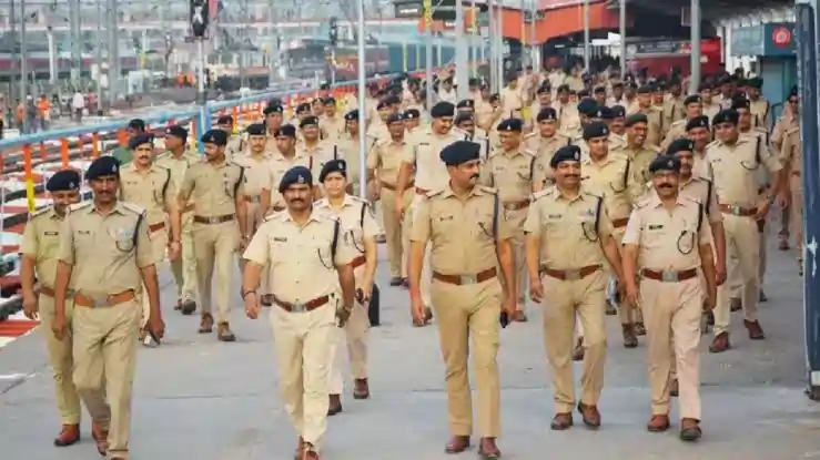 RPF Constable SI, Bharti 2024: भारतीय रेलवे की रेलवे प्रोटेक्शन फोर्स में 4000 से अधिक पदो पर निकली भर्ती, 14 मई लास्ट डेट