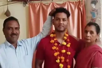 गोंडा के विवेक सिंह को UPSC में मिली 256वीं रैंक, चौथे प्रयास में हुए सफल