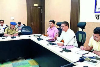 Kanpur News: मतदाता जागरूकता अभियान और घाटों की सफाई 12 अप्रैल से होगी शुरू