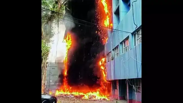 Lucknow News: खनन कार्यालय भवन में आग लगने से नष्ट हुई फाइलें, जांच शुरू