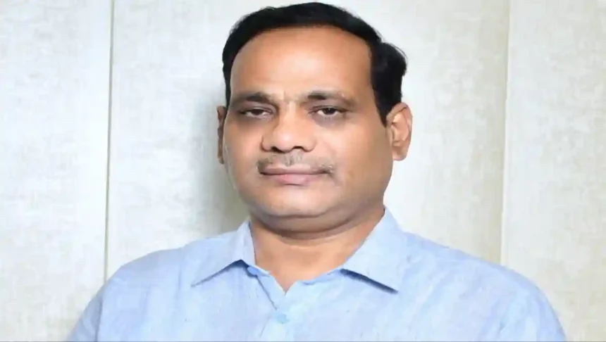 Shahjahanpur: डीईओ ने जनपद के मतदाताओं से 13 मई को अधिक से अधिक मतदान करने हेतु की अपील