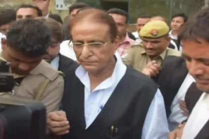 आज़म खान पर सात साल की सजा वाली अर्जियों को कोर्ट नें किया खारिज, मिली जमानत