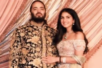 Anant-Radhika Wedding: आज मुकेश अंबानी के बेटे अनंत की राधिका मर्चेंट से शादी, लालू यादव अपने परिवार के साथ विवाह में शामिल होने के लिए रवाना