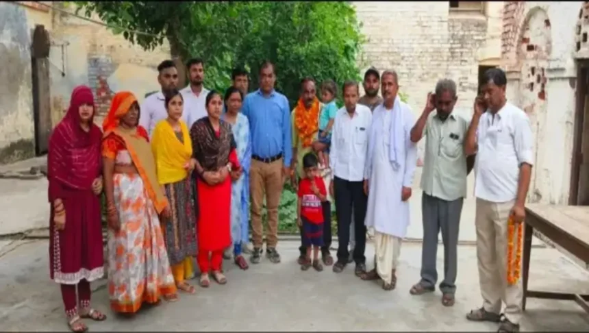 सुरेश भारती सूचना विभाग हरदोई से हुए सेवानिवृत