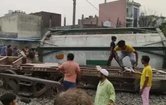 UP में 3 दिनों के भीतर दूसरा रेल हादसा, अमरोहा में मालगाड़ी के 7 डिब्बे पटरी से उतरे, गाजियाबाद-मुरादाबाद रूट पर यातायात प्रभावित