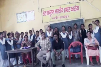 Hardoi: किशोर मंच कार्यक्रम के अंतर्गत छात्र/छात्राओं को स्वास्थ्य के प्रति किया जागरूक