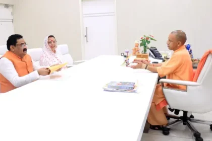 हरदोई जिले के विकास के लिए सीएम योगी से मिली जिला पंचायत अध्यक्ष प्रेमावती- पीके वर्मा