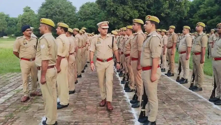 Hardoi News: एसपी ने किया पुलिस लाइन परेड ग्राउंड का निरीक्षण