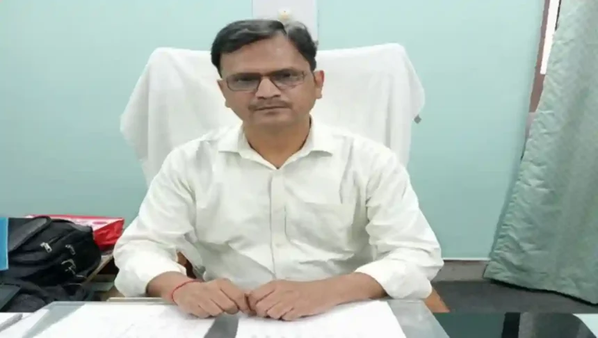 Hardoi News: सवायजपुर में नवागत एसडीएम ने संभाला कार्यभार