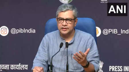 केंद्रीय कैबिनेट की बैठक में बड़ा फैसला, 8 राष्ट्रीय राजमार्ग परियोजनाओं को मिली मंजूरी