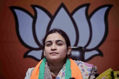 UP News: मुलायम की बहू अपर्णा यादव महिला आयोग में बनीं उपाध्‍यक्ष