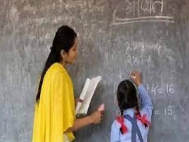 पढ़ाई के लिए पैसे की हो रही है प्रोब्लम, टेंशन न लें, फटाफट यहां करें आवेदन, मिलेगा अनुदान