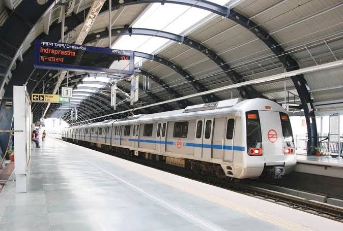 दिल्ली मेट्रो में बिना लिखित परीक्षा नौकरी पाने का मौका, मिलेगी 65000 मंथली सैलरी