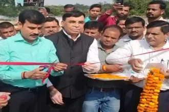 Hardoi News: हरियावां शुगर मिल में डीएम ने किया पेराई सत्र का उदघाटन