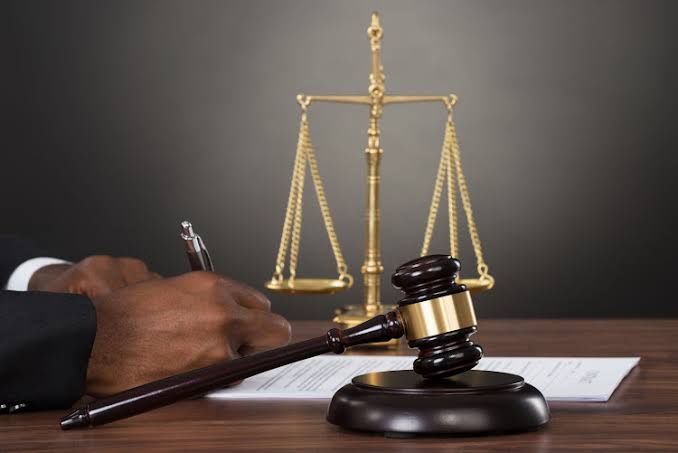 गाजियाबाद के डीएम को हाई कोर्ट ने किया तलब, जानें क्या रही वजह?