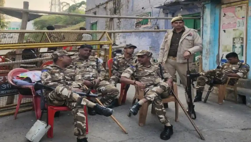 संभल हिंसा: जुमे की नमाज को लेकर पुलिस प्रशासन अलर्ट: ड्रोन से निगरानी