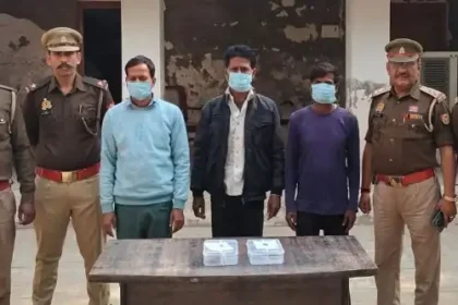 हरदोई पुलिस ने ज्वैलर्स की दुकान में हुई चोरी का खुलासा कर 3 शातिर चोरों को किया गिरफ्तार