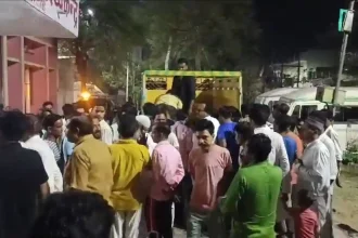 हरदोई में बड़ा सड़क हादसा: मल्लावां क्षेत्र में बोलेरो और बस की आमने-सामने टक्कर में 5 की मौत, 4 घायल