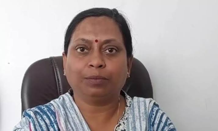 हरदोई में एडीएम की जांच में सवायजपुर तहसील की पूर्व SDM अरुणिमा श्रीवास्तव पाई गई दोषी, अब होगी कार्रवाई