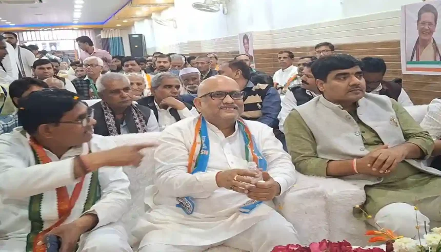 यूपी कांग्रेस अध्यक्ष ने दिल्ली रेलवे स्टेशन हादसे को लेकर केंद्र सरकार पर लगाए गंभीर आरोप, रेल मंत्री से मांगा इस्तीफा