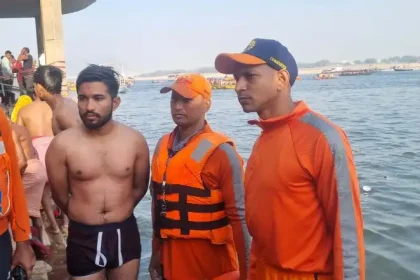 Varanasi News: एनडीआरएफ की त्वरित कार्रवाई ने मणिकर्णिका घाट पर युवक को डूबने से बचाया