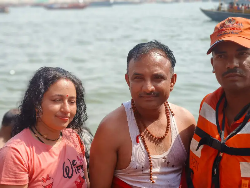 वाराणसी: एनडीआरएफ की तत्परता ने बचाई दो महिला श्रद्धालुओं की जान