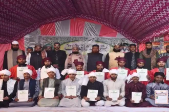 कानपुर में मदरसा अल-जामियतुल इस्लामिया अशरफुल मदारीस का 35वां सालाना जलसा, 42 छात्रों को फजीलत, हिफ्ज और किराअत की सनद