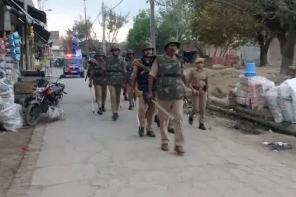 Hardoi News: होली और जुमे की नमाज को लेकर सुरक्षा कड़ी, पुलिस के साथ वॉलंटियर्स भी होंगे तैनात