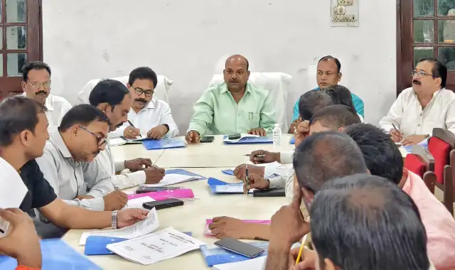 नगर पालिका परिषद गोला ने ऐतिहासिक मेला चैती 2025 के लिए 45 लाख रुपये का बजट किया पास