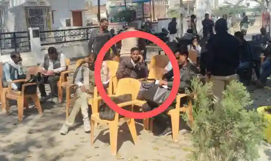 Hardoi News: तबादले बाद भी राजस्व निरीक्षक नहीं छोड़ रहे मलाईदार कुर्सी