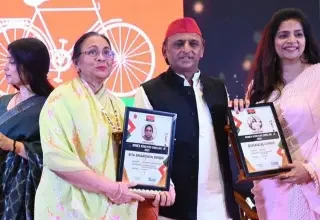 Hardoi News: संडीला का बढ़ा गौरव, भरावन की रानी रीता सिंह अजया अवार्ड से सम्मानित