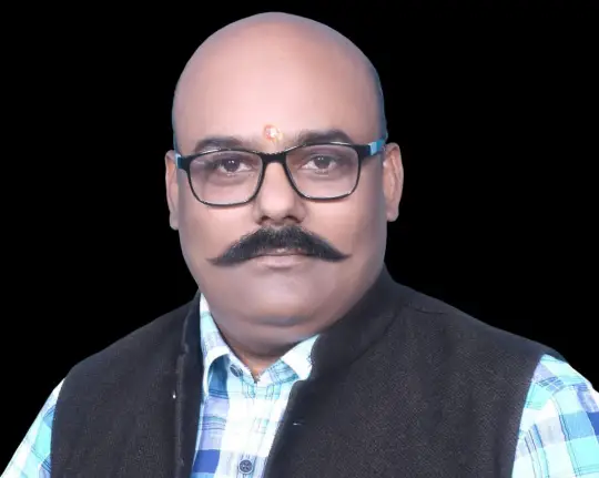 Hardoi News: हाईवे पर फुट ओवर ब्रिज बनाने की सभासद ने की मांग