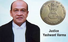 दिल्ली हाईकोर्ट के जज के घर से कैश का भंडार बरामद