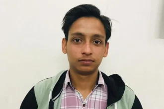 Hardoi News: यूपी बोर्ड की 12वीं की परीक्षा में सिद्धार्थ कुमार दीक्षित ने पाली क्षेत्र में किया टॉप