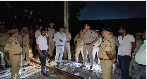 हरदोई में दो ट्रेनों को पटरी से उतारने की कोशिश नाकाम, लोको पायलटों की सतर्कता से बड़ा हादसा टला