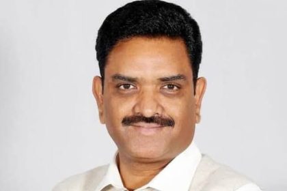 Hardoi News: किसानों का गेहूं बिना भेदभाव एवं पारदर्शिता के आधार पर क्रय किया जाये:- असीम अरूण