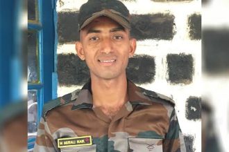 आंध्र प्रदेश के जवान एम. मुरली नाइक कश्मीर में एक ऑपरेशन के दौरान शहीद, परिवार से छिपाई कश्मीर पोस्टिंग की बात, शहीद हुआ तो चला पता