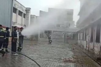 शाहजहांपुर मेडिकल कॉलेज में फार्मलीन गैस लीक, अस्पताल में मची भगदड़, एक की मौत