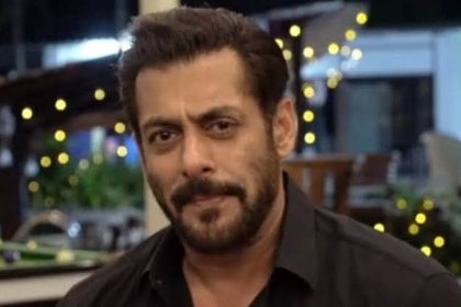 सलमान खान के घर में जबरन घुसने के आरोप में लड़का लड़की गिरफ्तार