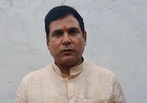 UP News: बीजेपी विधायक की बकरीद पर पशु की जगह, केक काटने की मांग