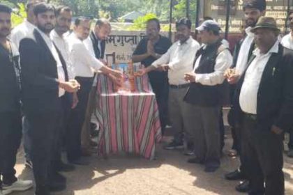 Hardoi News: अधिवक्ता परिषद के सैकड़ों कार्यकर्ताओं ने मनाया रानीलक्ष्मीबाई का १६७ वां बलिदान दिवस