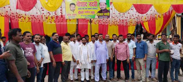 Hardoi News: कावड़ यात्रा को बस स्टॉप गोपामऊ में विश्राम हेतु पंडाल लगाकर जलपान कराया गया