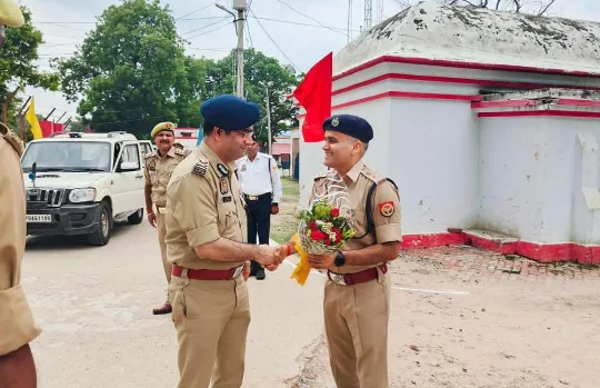 Hardoi News: आईजी लखनऊ परिक्षेत्र का हरदोई दौरा