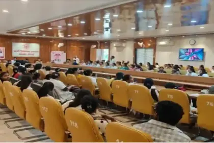 हरदोई जिला प्रशासन की नई पहल संस्थानो के पास तैनात होंगे पुलिसकर्मी महिला सुरक्षा होगी प्राथमिकता