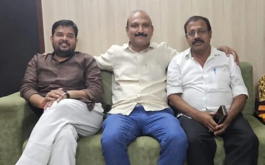 Hardoi News: भाजपा जिला अध्यक्ष के फोटो शूट पर सियासत गरमाई, श्याम प्रकाश विधायक ने लिखा सांप बिच्छू एक साथ