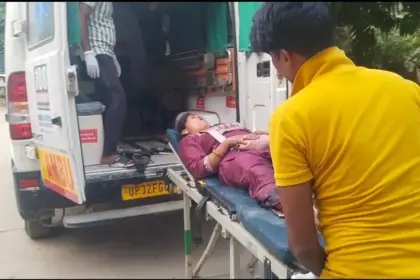 Hardoi News: दो बाइक की आमने-सामने भिड़ंत में छह घायल, ऑटो को ओवरटेक करने के दौरान हुआ हादसा