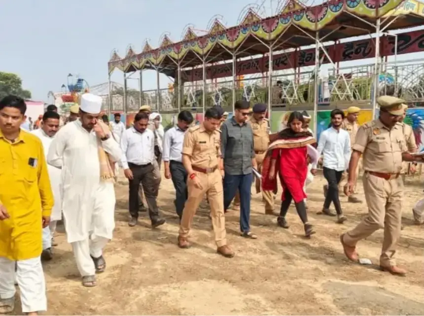 Hardoi News: जिलाधिकारी व पुलिस अधीक्षक द्वारा झाड़ी शाह बाबा मेला की सुरक्षा व्यवस्था का जायजा लिया,24 अक्टूबर से होगा शुरू